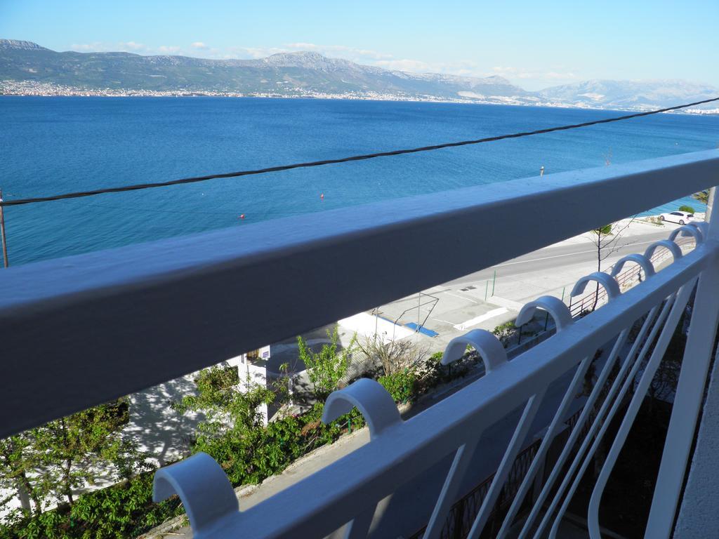 Apartment Adria Трогир Екстериор снимка